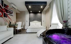Suite Paradise Rome Guest Rooms